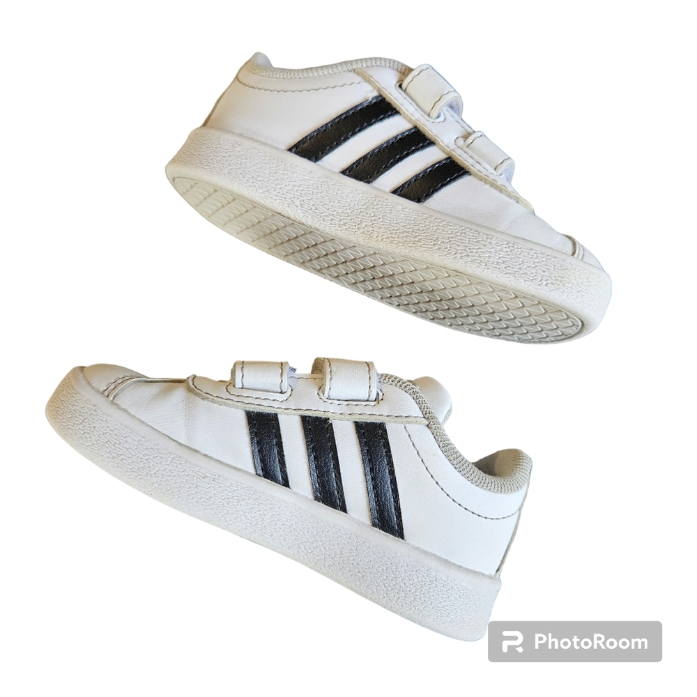 ADIDAS Toddler Baby Boys Classic White & Black Low Top Velcro Sneakers Size 6